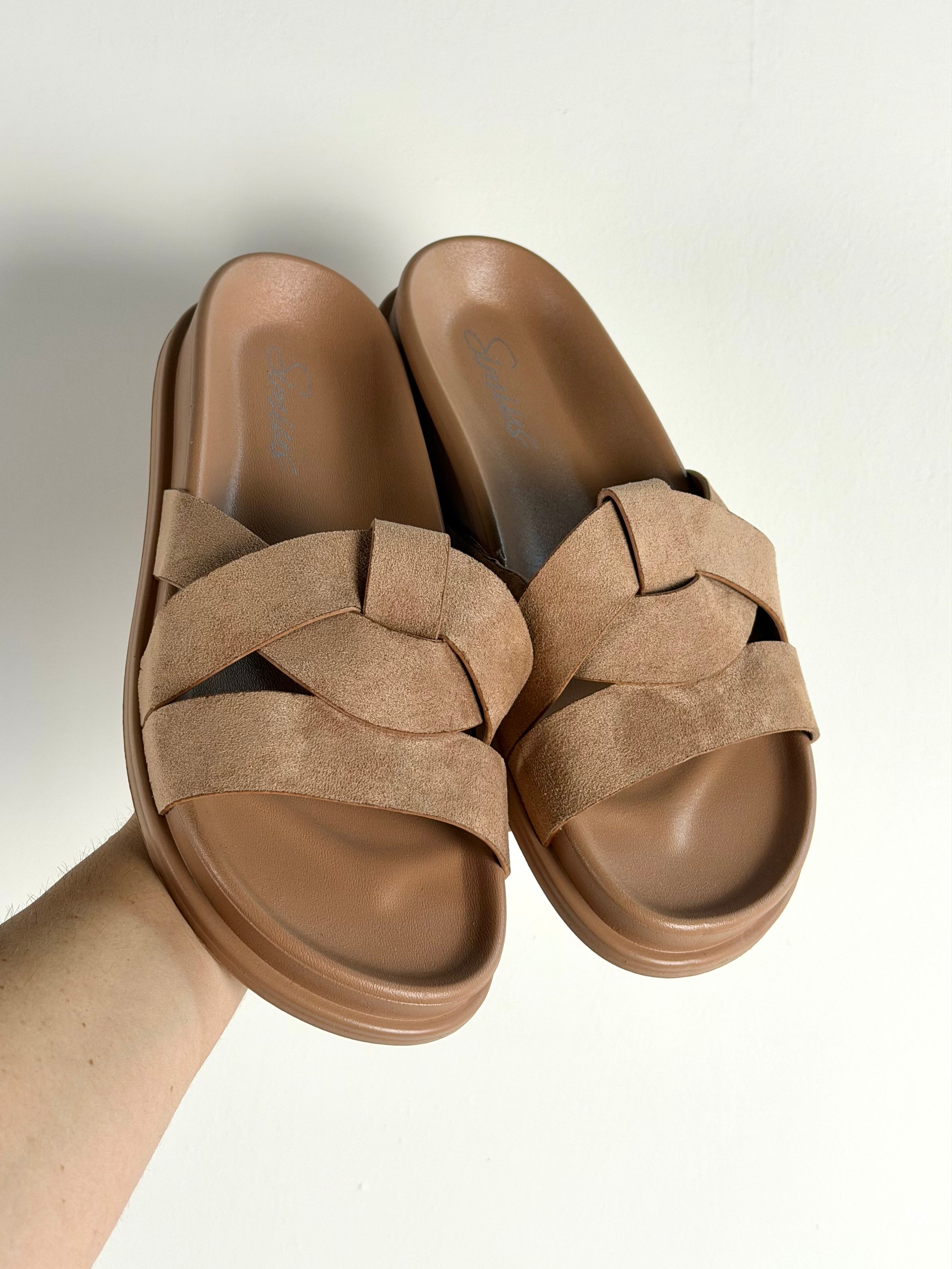 Ciabattina maxi intreccio camel