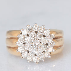 Vintage 14K yellow and white gold band flower ring with brilliant-cut diamonds (approx. 1ctw), 70s