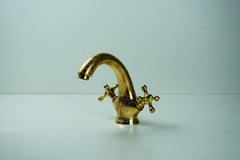 Solid Brass Faucet Bathroom Sink, Engraved Single Hole Brass Vanity Faucet