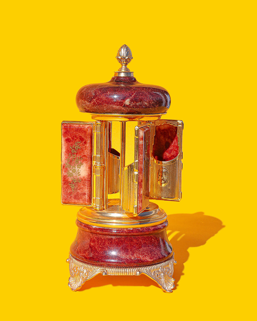 Reuge Vintage Cigarette Lipstick Holder Carousel Music Box