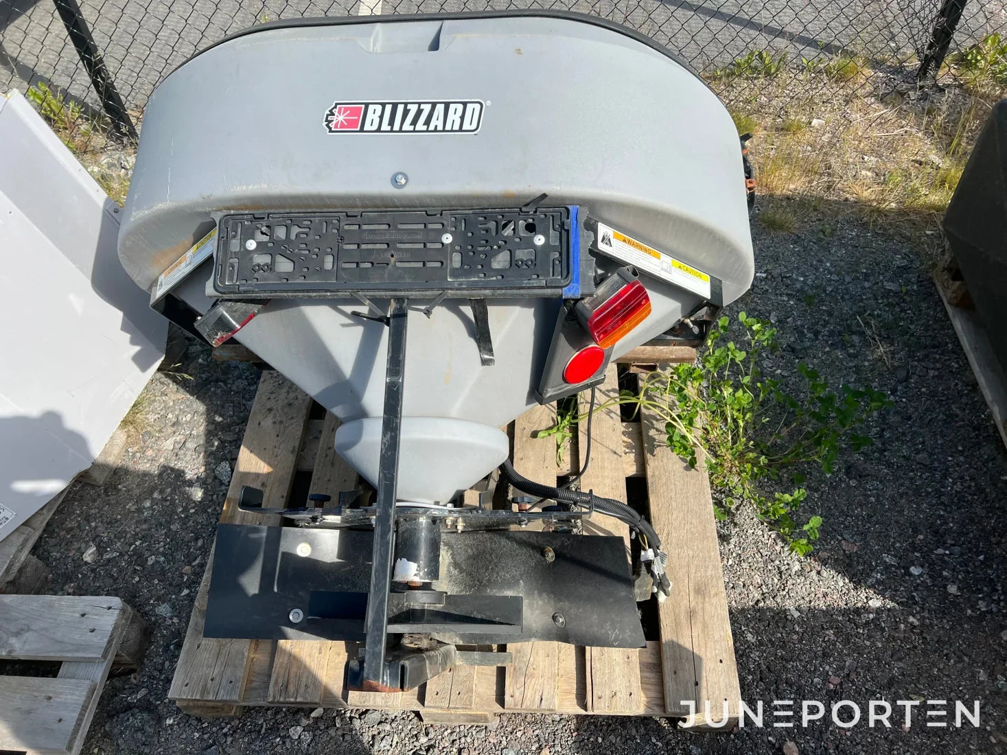 Sandspridare Blizzard Till Pickup Lastbil Truck & Entreprenad