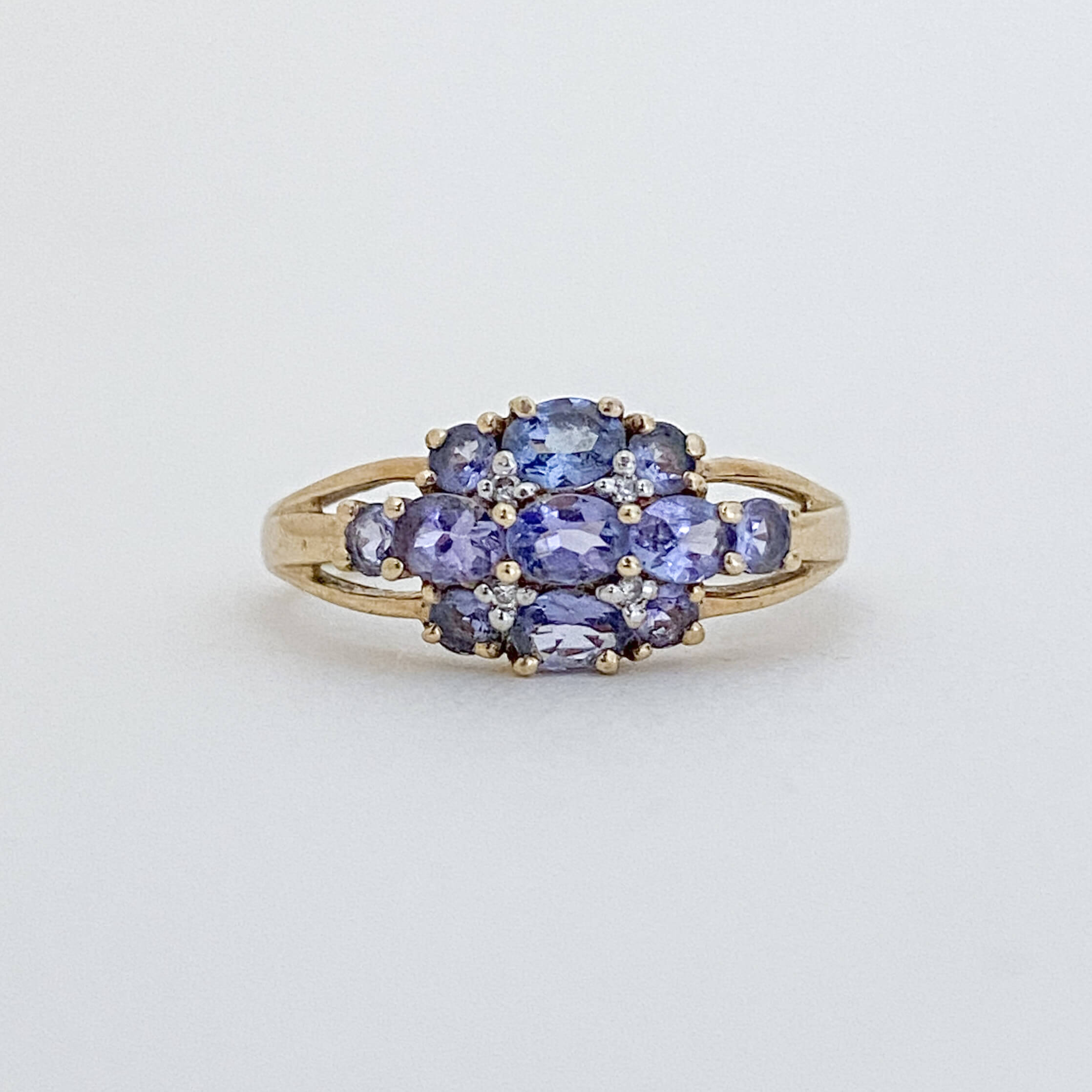 Vintage Tanzanite & Diamond Cluster Ring