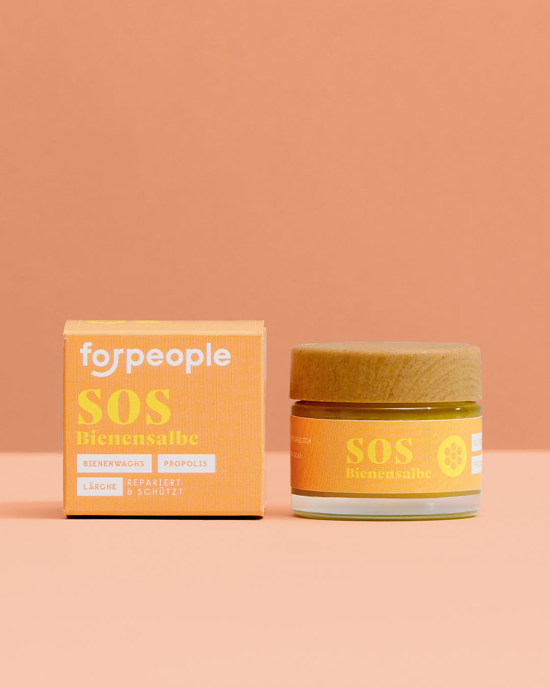 forpeople Bienensalbe Lärche & Mandarine im Glastiegel – Produktfoto