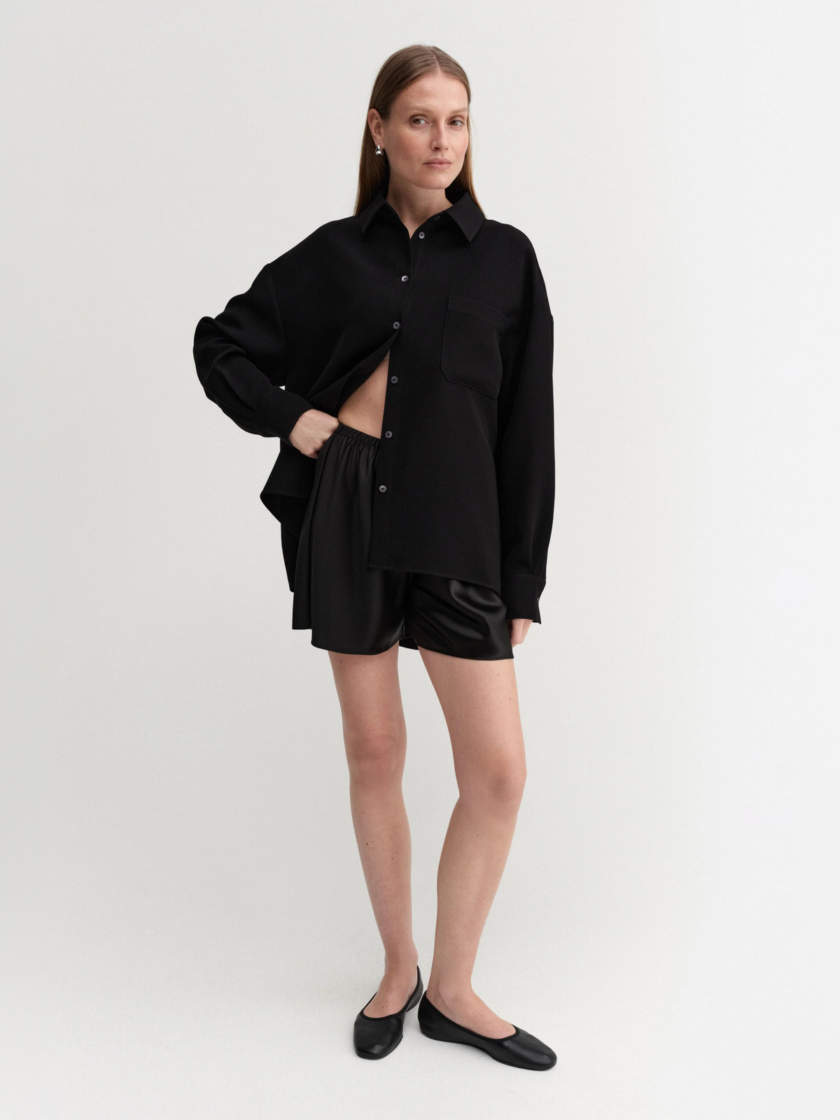 Bim Satin Shorts, black