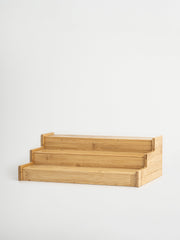 bamboe kruidenpotjesrek, kruidenpotjes opbergen, houten rek voor kruidenpotjes, kruidenpotjes organizer, stijlvol kruidenrek voor kruidenpotjes, kruidenpotjesrek bamboe, duurzaam kruidenpotjesrek, kruidenpotjes netjes opbergen, kruidenpotjes kast organizer, natuurlijke opbergoplossing voor kruidenpotjes, overzichtelijke opbergplek voor kruidenpotjes, eco-vriendelijk bamboe rek, houten kruidenpotjeshouder, kruidenpotjes aanrecht organizer, compacte opberger voor kruidenpotjes, bamboe kruidenrek voor potjes