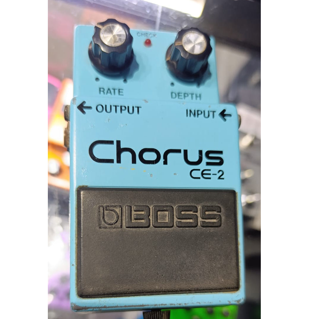 PEDAL BOSS CHORUS CE2 (USADO)