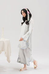 EMBROIDERED SUIT (E7715/102/617)