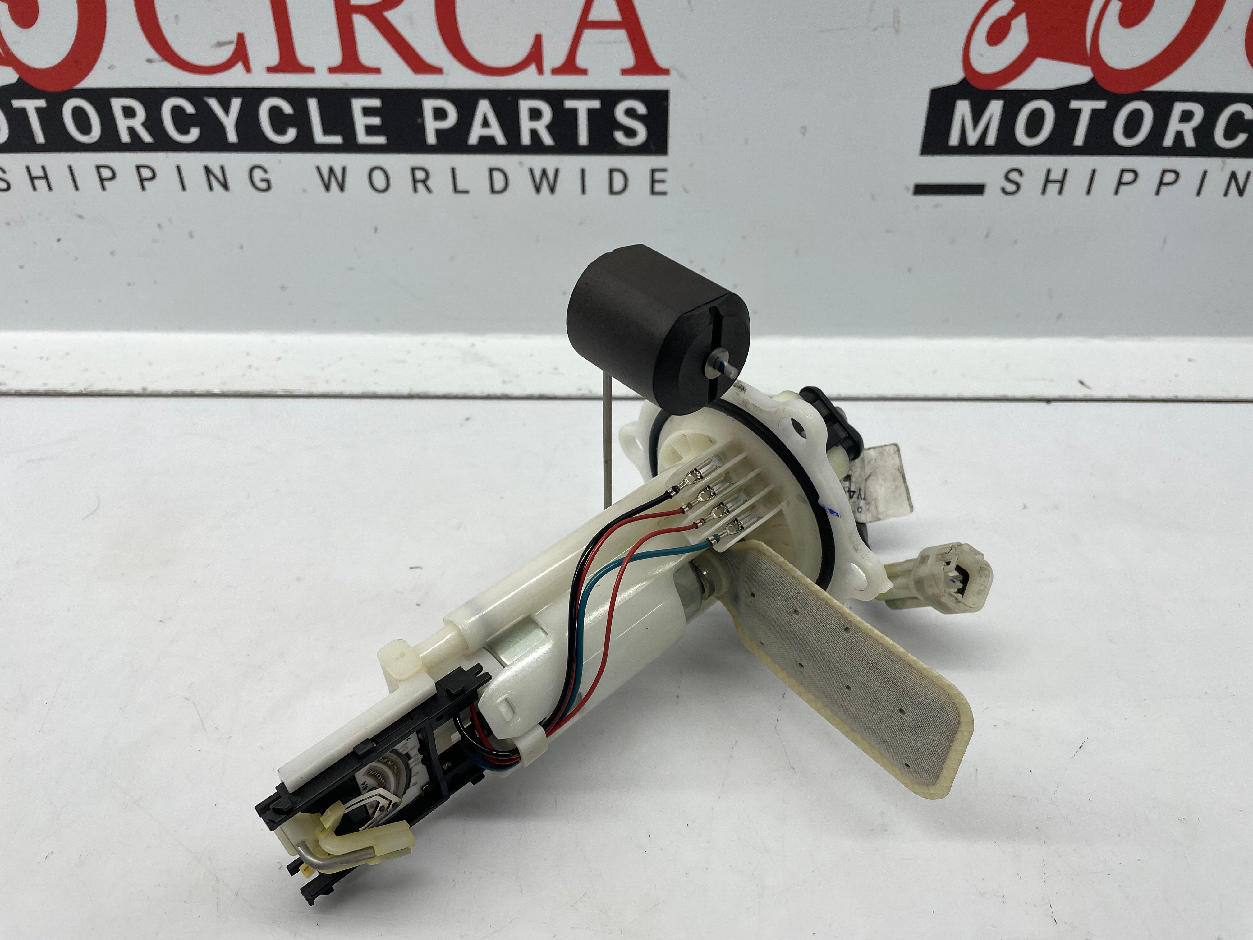 KTM 125/200/250/390 DUKE Fuel Pump 93307088000