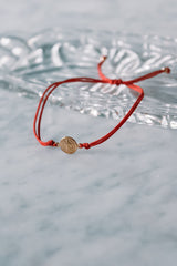 Pulsera San Benito Gold Roja - Atesorame