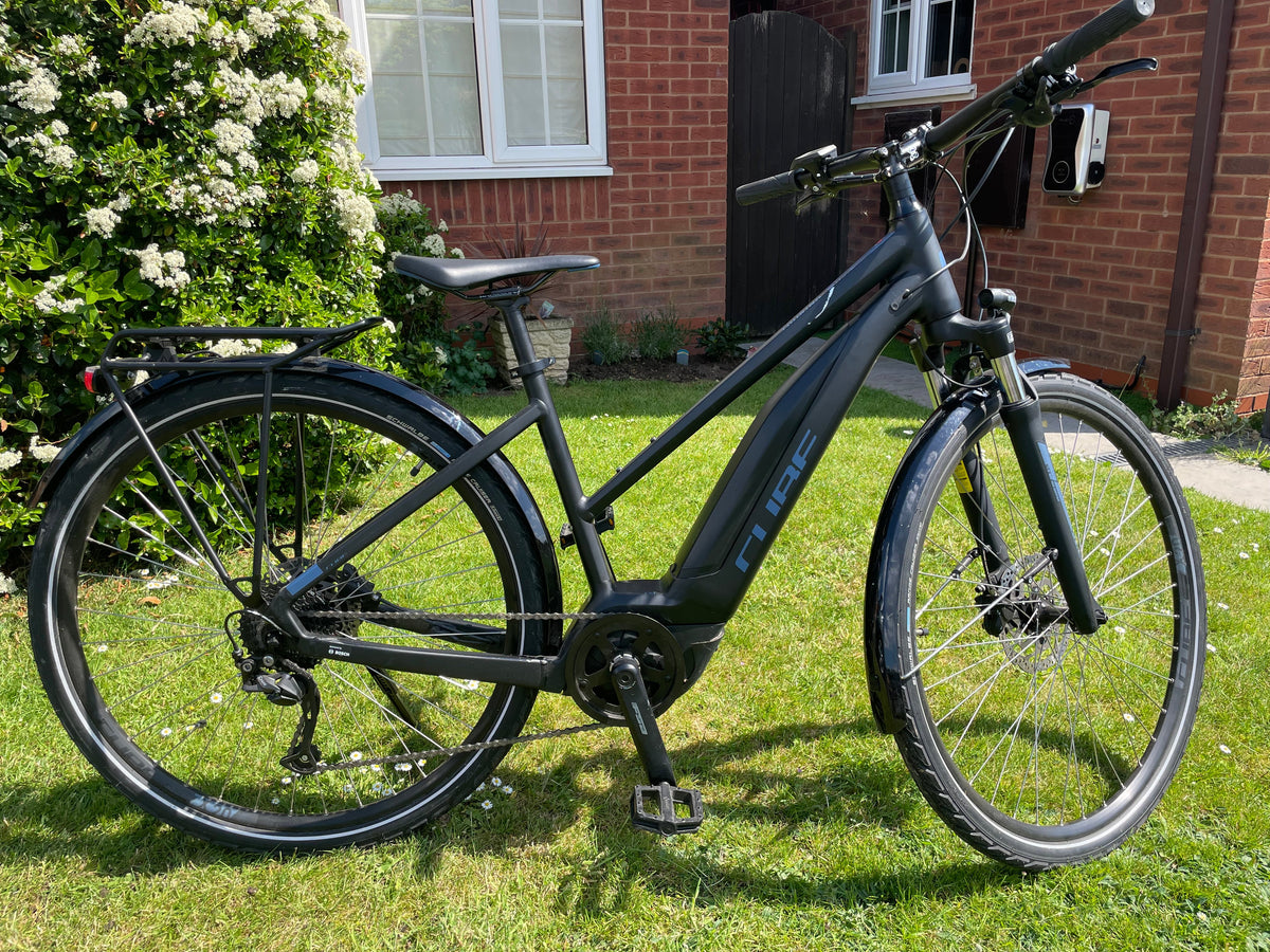 Cube Touring Hybrid One 400 (2019)
