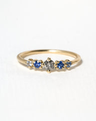Ring Marie met saffier en diamant