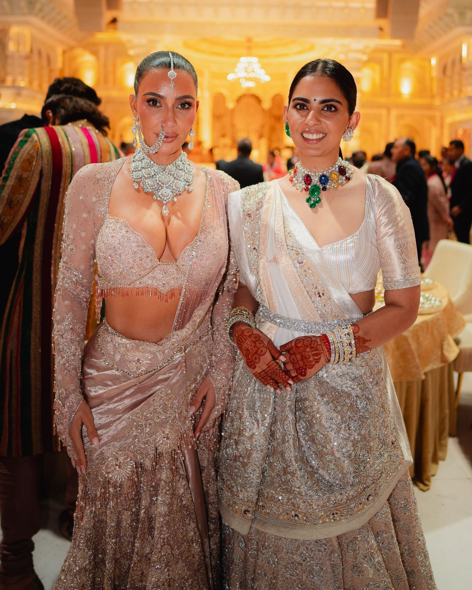 Indian Wedding Guest Attire: The Ultimate Guide to Dressing for an Indian  Wedding