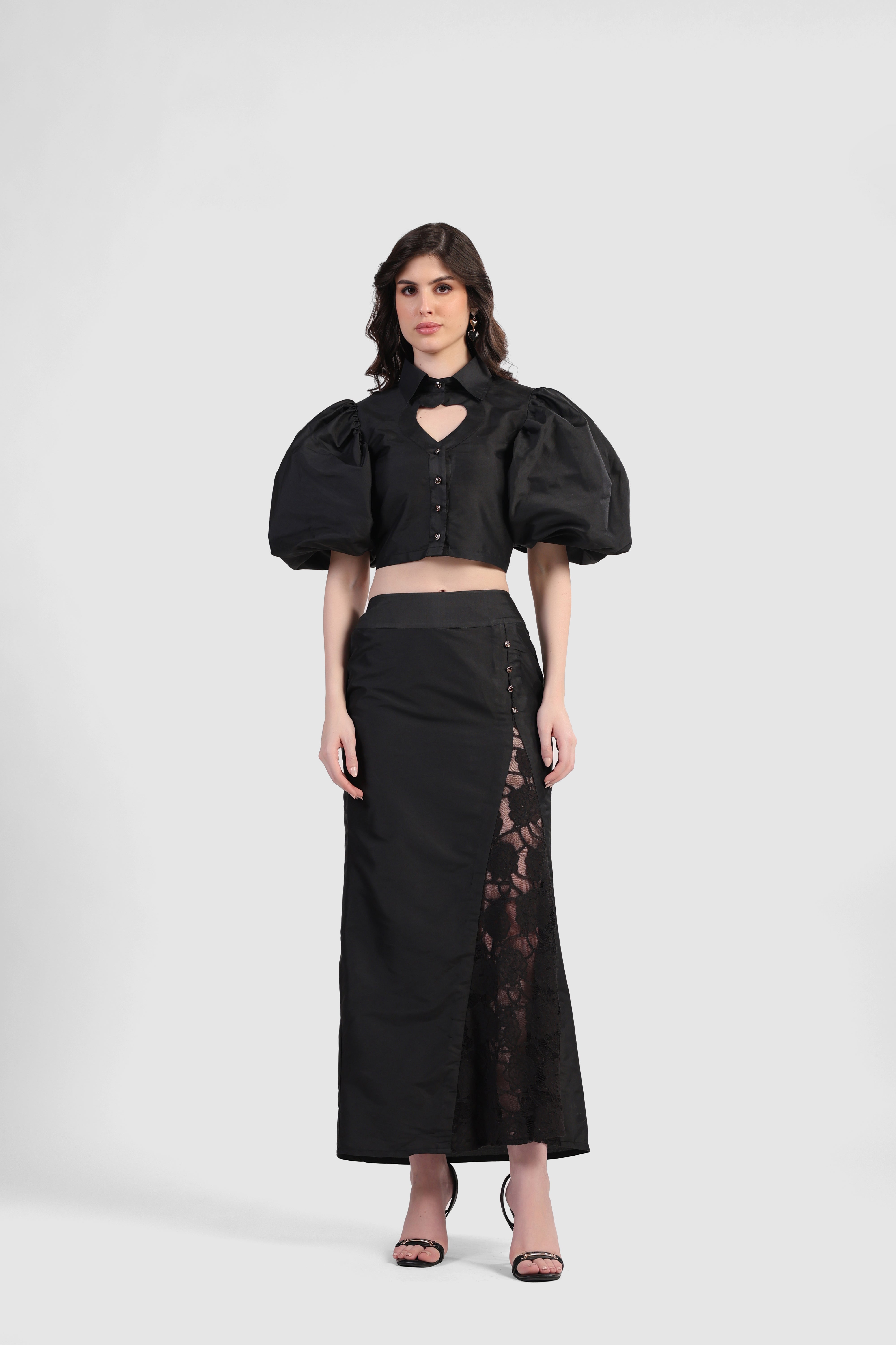 BELLE LACE BLACK SKIRT