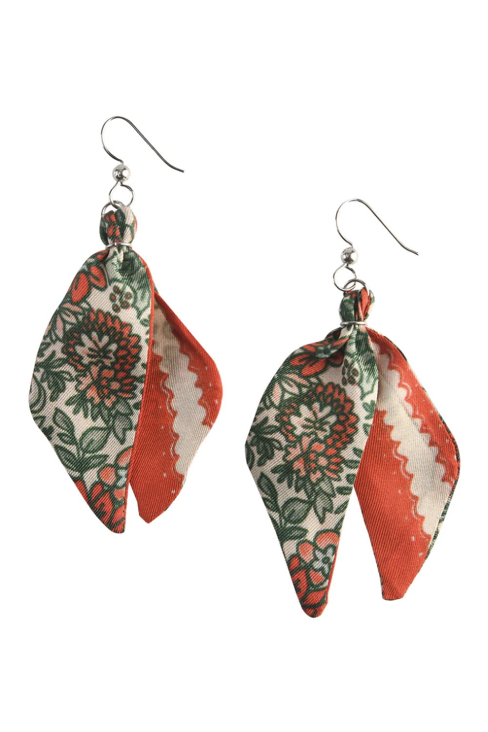 SIDEWALK SALE ITEM - Keva Silk Earring - Holly & Ivy