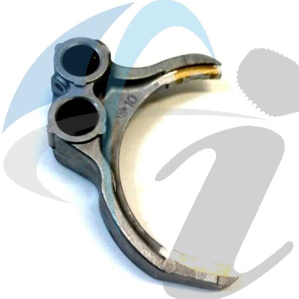 NISSAN 1400 SELECTOR FORK 5/REVERSE ( )