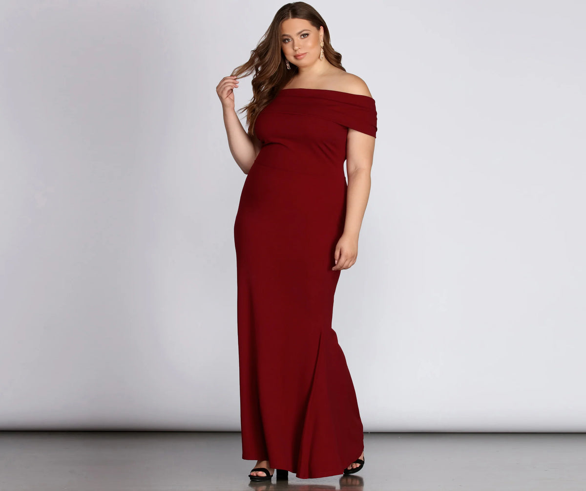 Plus Maddison Sleeveless Mermaid Dress