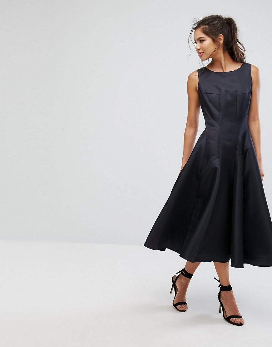 Chi Chi London Fit And Flare Midi Dress With Seam Detail in Black