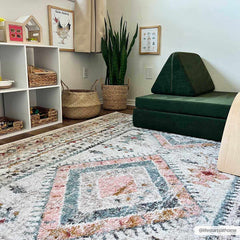 Hauteloom Moneymore MNY Charcoal Machine Made Polypropylene Rug