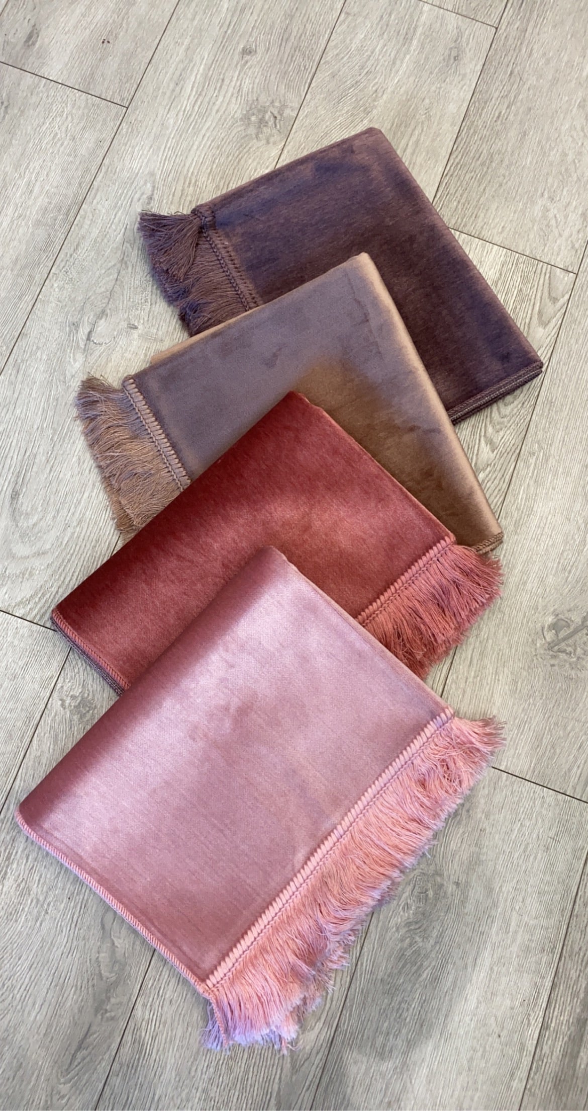 TAPIS DE VELOURS À PERSONNALISER
