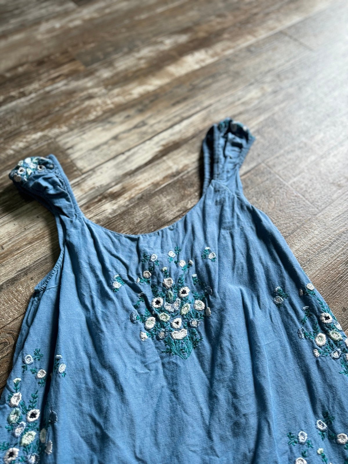 NWOT Free People Wildflower Embroidered Mini Dress is available for  purchase on au PAY Market - Imported Goods Online Store Co.Ltd. | au PAY  Market