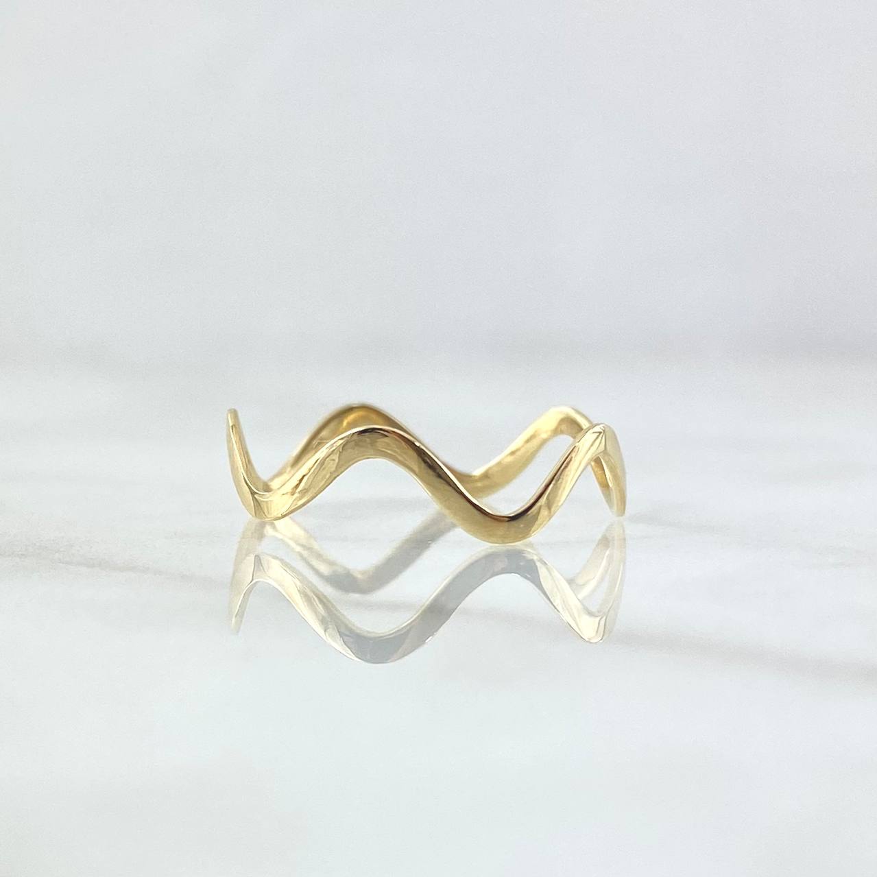 Anillo Zig-Zag 0.85 g / T5 1/2 Oro Amarillo 18K