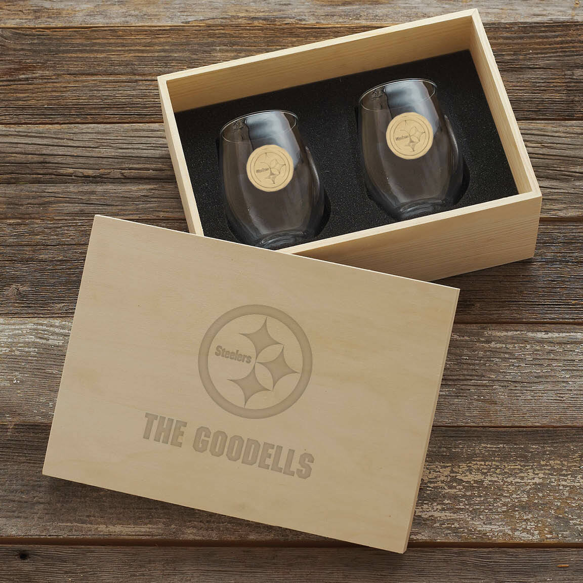 Pittsburgh Steelers 2-Piece Stemless Wine Glass Set with Collectible Box (Bronze) - Wendell August Forge