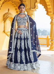 Explore the Different Types of Indian Dresses: Traditional & Modern Styles