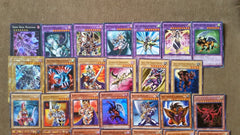 Yugioh Atem Yugi Muto Battle City Deck Slifer Dark Magician Girl Paladin
